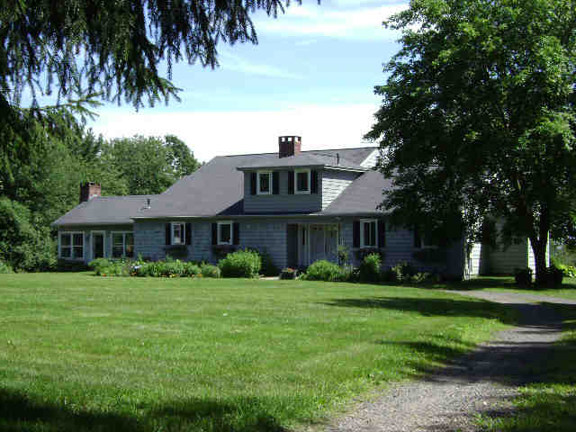 Building photograph for 227 ARCH BRIDGE RD